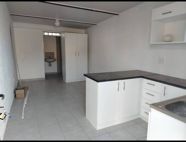 1 BEDROOM PROPERTY TO RENT IN NORTHPINE